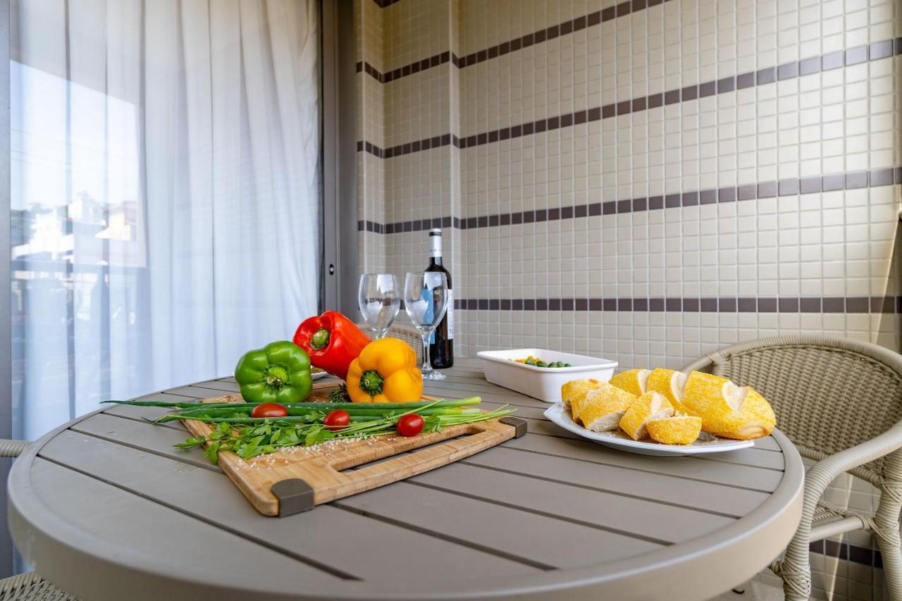 Porto Madero - Amplo Apartamento Em Condo Com Piscina Bombinhas Exterior foto